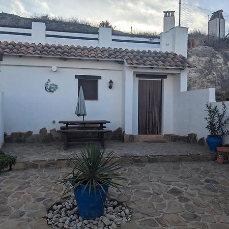 Cuevas Barrio Las Santas Huescar Exterior photo