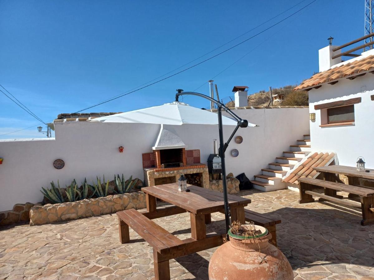 Cuevas Barrio Las Santas Huescar Exterior photo