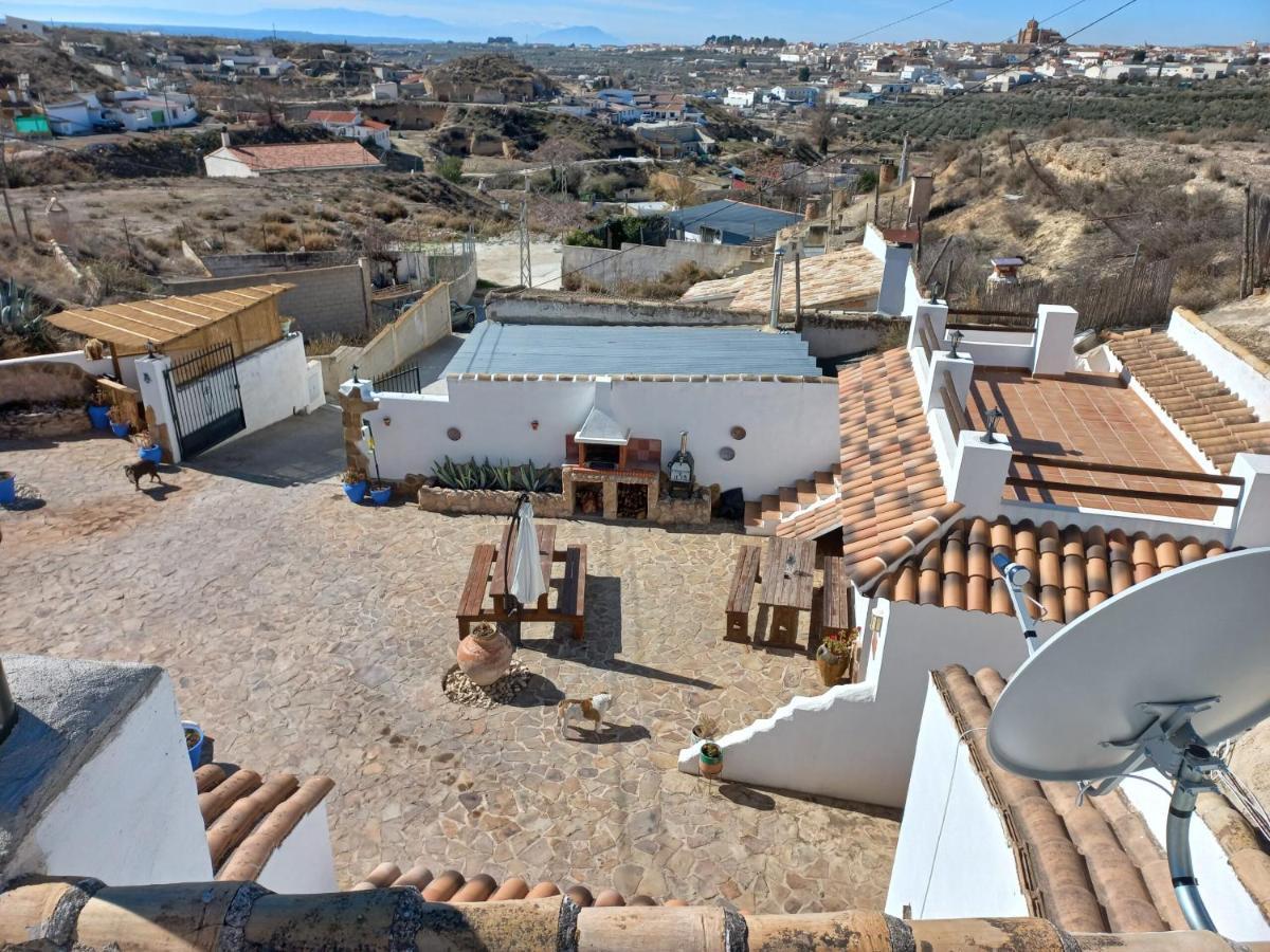 Cuevas Barrio Las Santas Huescar Exterior photo