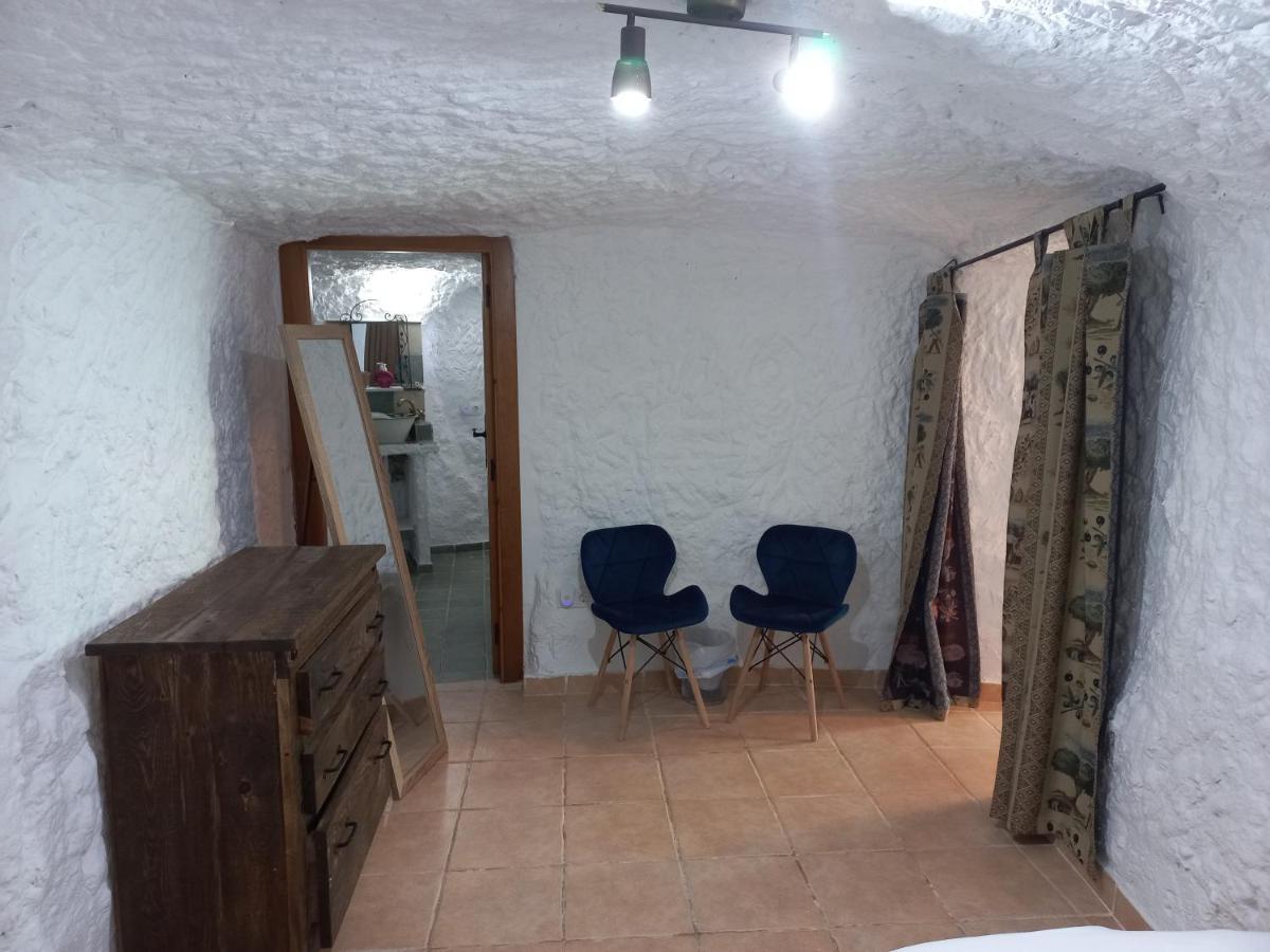 Cuevas Barrio Las Santas Huescar Exterior photo